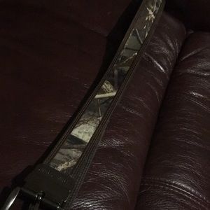 Men’s reversible real tree belt